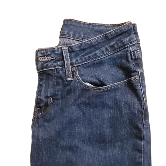 Levi's Women's San Francisco Bold Curve Classic Boot Cut Jeans Blue - Picture 5 of 7